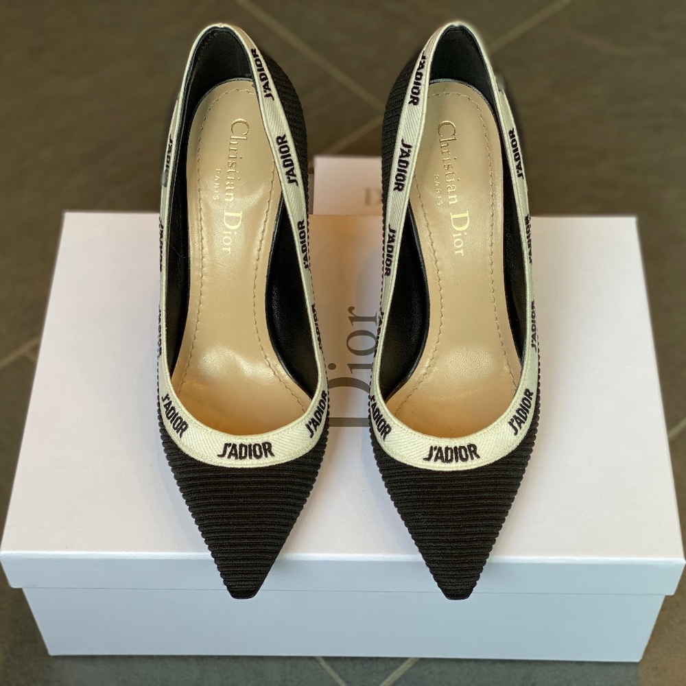 J'Adior black canvas pump with ribbon